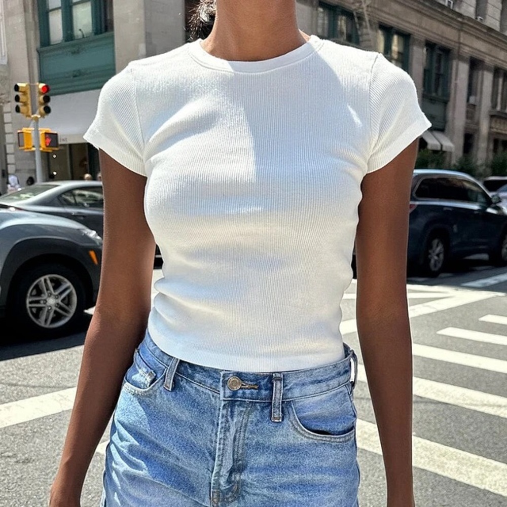 Brandy Melville White Short Sleeve Tee